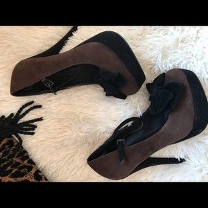 NWT Marco Santi brown @ black Mary Jane stilettos.